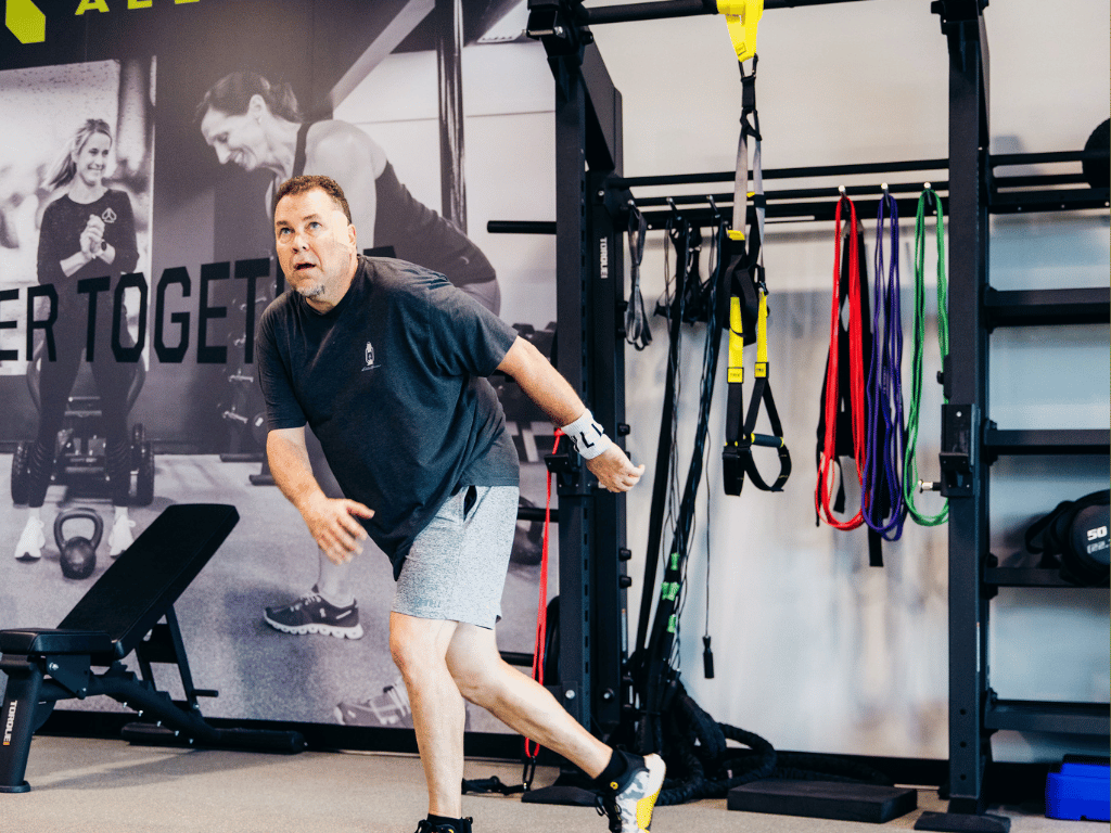 Alloy-B2C-man-personal-training-side-plyometrics